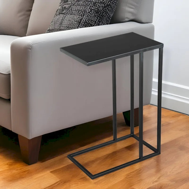 Table d'appoint abstraite en fer noir