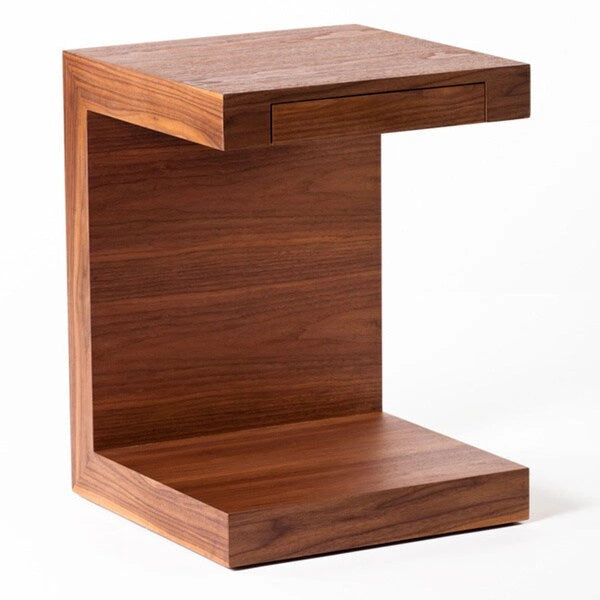 Table d'appoint en bois en forme de C