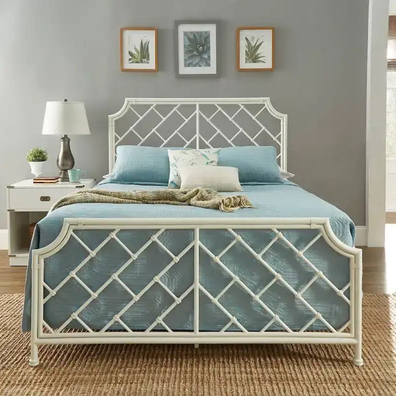 Lit double en métal blanc mosaïque géométrique (taille Queen)